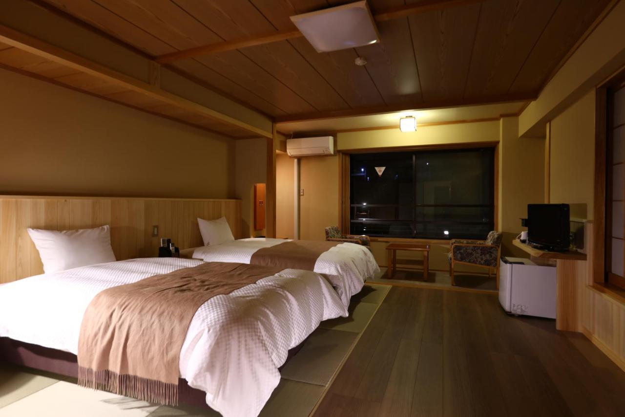 Shibu Hotel Яманути Экстерьер фото